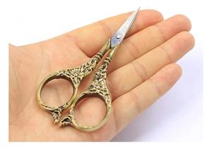 Tijeras de Cobre Hechas a Mano Resistentes al Óxido con Corte Suave, Agarre Cómodo, Personalización y Diseño de Boutique para Costura - Product Image 6