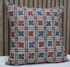 Red <b>Blue</b> Floral Embroidered Cushion Cover 100% Linen Plaid Decorative <b>Throw</b> Pillow Cover Home Sofa Decor Wholesale Manufacturer - Product Image 1