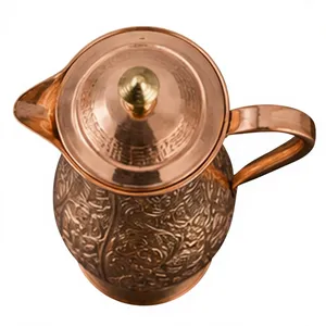Carafe à eau en cuivre artisanale avec couvercle, design vintage, vaisselle décorative, grande capacité, poignée, récipient ayurvédique bien-être, luxe - Product Image 1