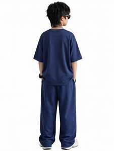 ONETEN APPAREL Conjunto Deportivo Azul Marino para Niños, Camiseta de Cuello Redondo y Pantalones Jogger, Corte Holgado, 100% Algodón, Ropa de Primavera - Product Image 3