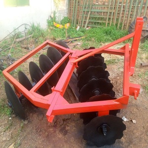Herse à disques robuste pour labourage, machine de travail du sol, équipement agricole de qualité supérieure pour tracteur, achat en gros avec livraison rapide - Product Image 1