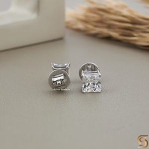 Boucles d'oreilles clous en moissanite taille princesse, argent sterling 925, fermoirs à vis, bijoux fins classiques et étincelants pour femmes, port quotidien, cadeau - Product Image 3