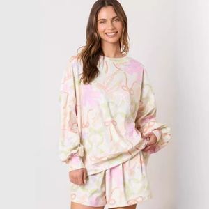 Ensemble décontracté pour femmes, t-shirt et short, tissu en coton respirant, design confortable, parfait pour l'été - Product Image 6