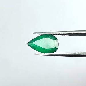 Esmeraldas Verdes en Forma de Pera de 3.22 Quilates de Zambia, Gemas Sueltas - Product Image 3
