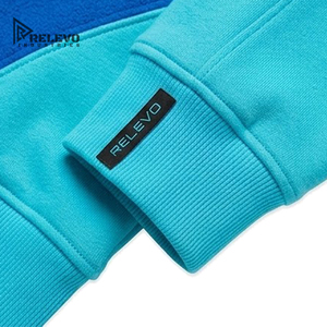 เสื้อฮู้ดผู้ชายแบบกำหนดเอง สีบล็อกตัดกัน ผ้าฟลีซหนานุ่ม โลโก้ 3 มิติ สีน้ำเงินสดใส แบบสวมหัว - Product Image 4