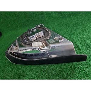 ไฟท้ายมือสองของรถยนต์อีควัส รุ่นซ้าย 924013B501 - Product Image 3