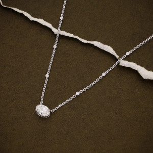 สร้อยคอเพชรเลี้ยงในห้องปฏิบัติการสุดหรู พร้อมจี้เพชรทรงรีเม็ดเดี่ยวและสายสร้อยประดับเพชร ได้รับการรับรองจาก IGI - Product Image 1