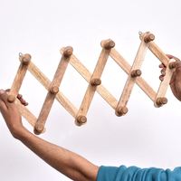 Vente en gros de crochets muraux ajustables marron à 13 chevilles, patères et cintres en bois, crochets muraux pliables robustes, WHK-2094