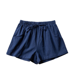 Shorts en coton taille haute pour femmes avec cordon de serrage et poches, coupe ample, style décontracté, couleur noire unie - Product Image 3