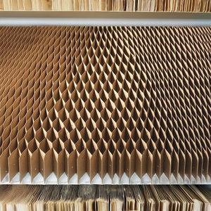 แกนกระดาษคราฟท์รังผึ้งแบบสั่งทำสำหรับฉลากบรรจุภัณฑ์และเฟอร์นิเจอร์ในราคาโรงงาน - Product Image 5