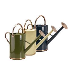 Arrosoir populaire en métal fait main, écologique, durable, avec revêtement en poudre, capacité 1,5 L, couleur blanche, pour l'arrosage - Product Image 6