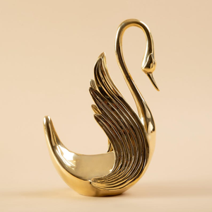 Sculpture de cygne élégante en laiton, figurine d'oiseau de luxe, statue de cygne décorative en métal, décoration artistique moderne pour table, maison et bureau - Product Image 4