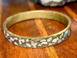 Vintage Resin <b>Bangles</b> with Brass Inlay - Handmade Colorful Studded Ethnic <b>Bracelets</b> Classic Bohemian Jewelry Wholesale 2026 - Product Image 4