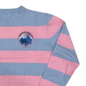 Pull ras du cou rayé rose et bleu en maille douce à manches longues – Vêtement décontracté et tendance pour l'hiver - Product Image 4