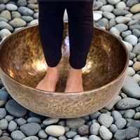 Bol en métal antique tibétain à sept fait à la main pour le yoga, la méditation, la guérison, l'artisanat en métal thérapeutique à long son profond