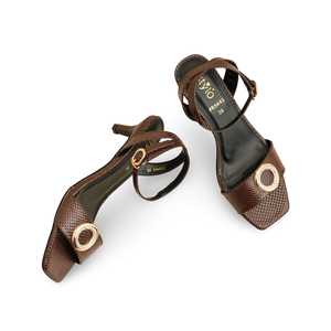 Sandalia de tacón marrón formal FR5443 - Product Image 1