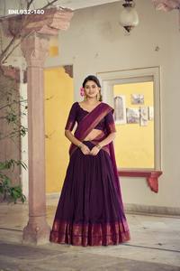 Lehenga de polialgodón de la mejor calidad con borde tejido con zari, blusa y dupatta a juego, colección a precio de mayorista. - Product Image 4
