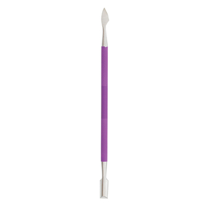Herramienta para empujar cutículas que apoya una rutina saludable de cuidado de uñas, empujando las cutículas hacia atrás y ayudando a mantener las uñas después del aseo. - Product Image 1