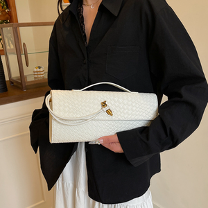 Sacs bandoulière femme en cuir PU tressé de haute qualité, fabrication OEM ODM, pour soirées et fêtes, avec fermoir doré, sac à main tendance. - Product Image 4