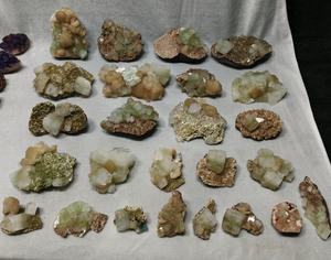 Apofilita Verde Natural en Forma de Cubo con Stilbita, Lote de Minerales, Colección de Cristales Premium, Decoración, Regalo - Product Image 2