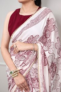 Women White Cotton <b>Saree</b> With Black Hand Drawn Floral Print Traditional Indian Casual Wear Floor Length Regular Fit - Product Image 2