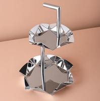 Support à gâteau en métal de style luxueux, en aluminium, nouveau design, pour servir des cupcakes, pour la décoration de la table des hôtels