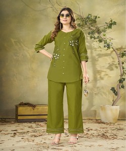 Ensemble coordonné en coton Rich Look avec broderies multiples, Salwar Kameez pour femmes, tenue de soirée, style Inde Pakistan 85411 DIVA-162 - Product Image 1