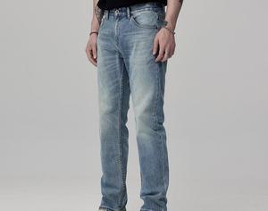 Jean en denim délavé coupe droite pour homme, taille mi-haute, fermeture boutonnée, pantalon décontracté en tissu 100 % coton tissé de poids moyen - Product Image 3