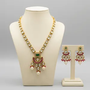 Collier en or plaqué or avec boucles d'oreilles pour femmes, bijoux de mariage, style classique, zircon et perles d'imitation - Product Image 5