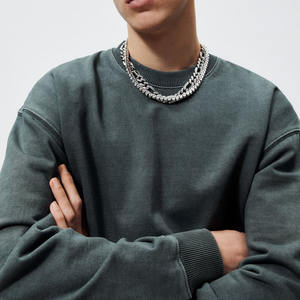 Sweat-shirt personnalisé pour homme, col rond, imprimé DTG, effet vintage délavé et usé, fabriqué par le producteur - Product Image 6