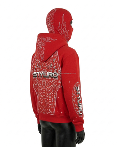 Sudadera con capucha roja Y2K personalizada con máscara balaclava integrada, estilo urbano, para invierno, de color liso, para hombre, oversize, con estampado gráfico. - Product Image 3