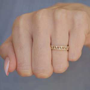 Bague de mariage vintage florale en diamant de laboratoire, vente en gros, or massif 14 carats, 0,12 carats, bague d'éternité empilable, prix d'usine du fabricant - Product Image 4