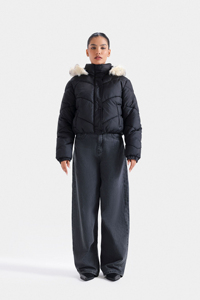 Chaqueta Acolchada de Punto Impermeable y Transpirable para Mujer, Diseño Acolchado Cálido para Invierno - Product Image 2