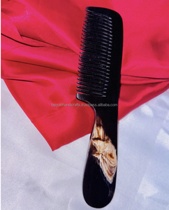 Peigne à poils en agate de couleur naturelle, unique et poli, style animal nautique, fabriqué directement par Tayyab Handicraft - Product Image 3