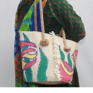 Sac de rangement multi-usages en jute pour jouets, linge et courses - Product Image 6