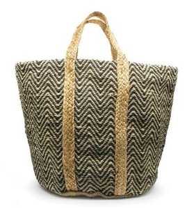 Sac fourre-tout bohème en jute pour femme, noir et beige unis, ouvert, avec poignée d'épaule, écologique, pour la plage et l'usage quotidien estival - Product Image 5