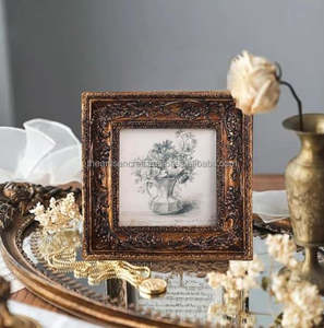 Cadre photo en bois antique, artisanat indien, design personnalisable, finition polie, matériau organique, à poser sur table ou à accrocher au mur, décoration intérieure - Product Image 2