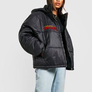 Chaqueta Acolchada para Mujer de Alta Calidad al por Mayor, Cómoda, Resistente al Viento, Impermeable, Transpirable, Chaquetas Acolchadas para Mujer de Última Tendencia - Product Image 4