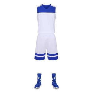 Fabricant d'uniformes de basketball sur mesure en gros, maillots de basketball respirants à séchage rapide, ensembles de vêtements de sport - Product Image 6