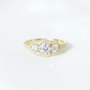 Bague de fiançailles vintage à trois pierres en diamants de 2,50 carats, clarté VS1, couleur F, taille brillant, diamants de laboratoire, 14 carats, pour anniversaire de mariage - Product Image 4