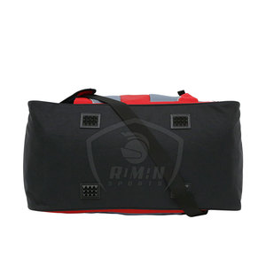 Sac de sport de voyage sur mesure, disponible en différentes tailles, entièrement personnalisé, qualité supérieure. - Product Image 6