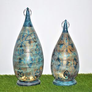 โถแก้วพร้อมไฟตั้งโต๊ะโคมไฟโลหะ LED เชิงเทียนที่มีเอกลักษณ์โคมไฟตกแต่งคริสต์มาส - Product Image 1