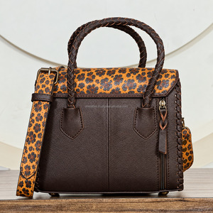 Nouveau design : Sac à main en cuir de vachette et imprimé léopard pour femme, sac fourre-tout de luxe à bandoulière avec poignée tressée - Product Image 5