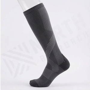 Knee High <b>Compression</b> <b>Socks</b> For <b>Running</b> Breathable Geometric Pattern Spandex Polyester Adult Sports <b>Socks</b> Summer - Product Image 3