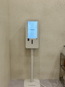 เครื่องวิเคราะห์ร่างกายอัจฉริยะ Bodydot BDF1000 ใช้พลังงาน AI โครงอะลูมิเนียมอัลลอยด์ ไม่สามารถพับได้ ติดตามท่าทางร่างกายแบบเต็มตัว ขนาด 35*35*134 ซม. ยืดหยุ่นได้ - Product Image 2