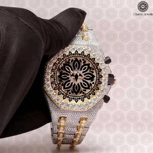 Montre de luxe unisexe Charm Jewels en acier inoxydable 42 mm avec cadran analogique en cristal saphir, mouvement à quartz et fermoir à boucle - Product Image 3