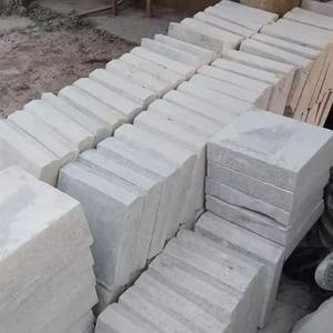 Granite gris de Bangalore, pierre naturelle de qualité supérieure pour les sols, les comptoirs, les revêtements muraux et l'aménagement paysager extérieur - Product Image 4