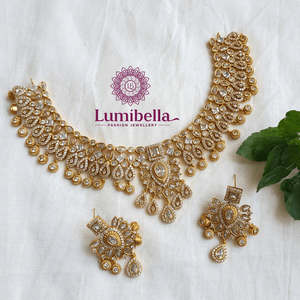 White Natural Stone Regular Alloy with Gold Plating Casual Fashion Jewelry Necklace Set - Product Image 1