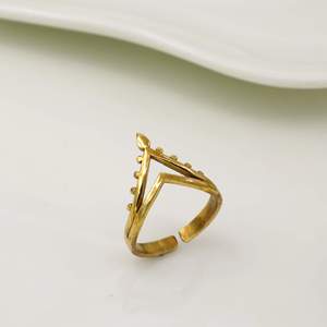 Bague géométrique en laiton plaqué or, style moderne unisexe, bijoux à porter au quotidien - Product Image 4