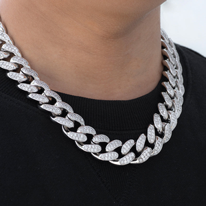 สร้อยคอแบบ Cuban Link สไตล์ฮิปฮอปพรีเมียมสำหรับผู้ชาย ประดับเพชรเลียนแบบ ดีไซน์หรูหราสำหรับงานปาร์ตี้และงานแสดงบนเวที - Product Image 4